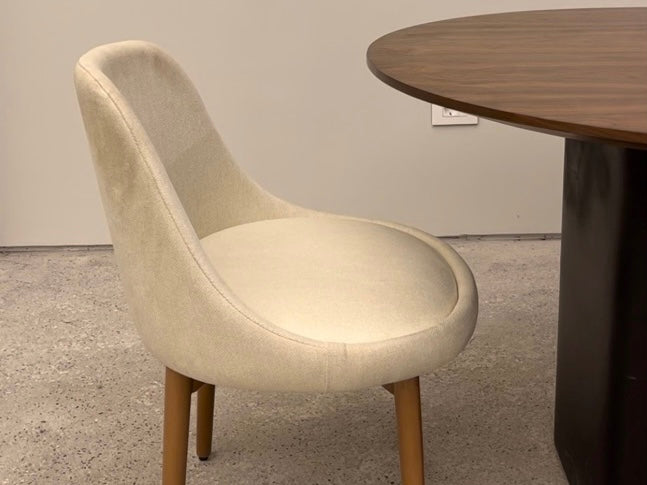 VI.NE Upholstery Dining Chair